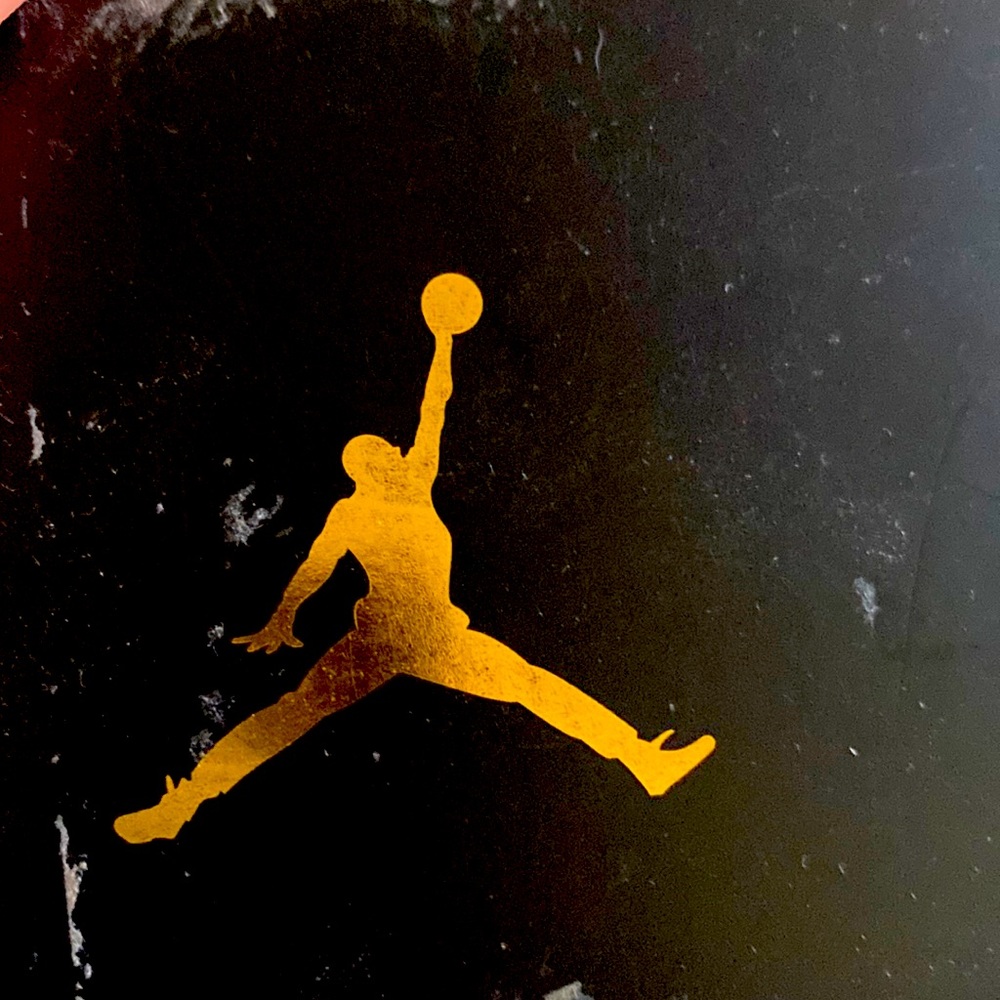 Jordan #(1) ac adapter